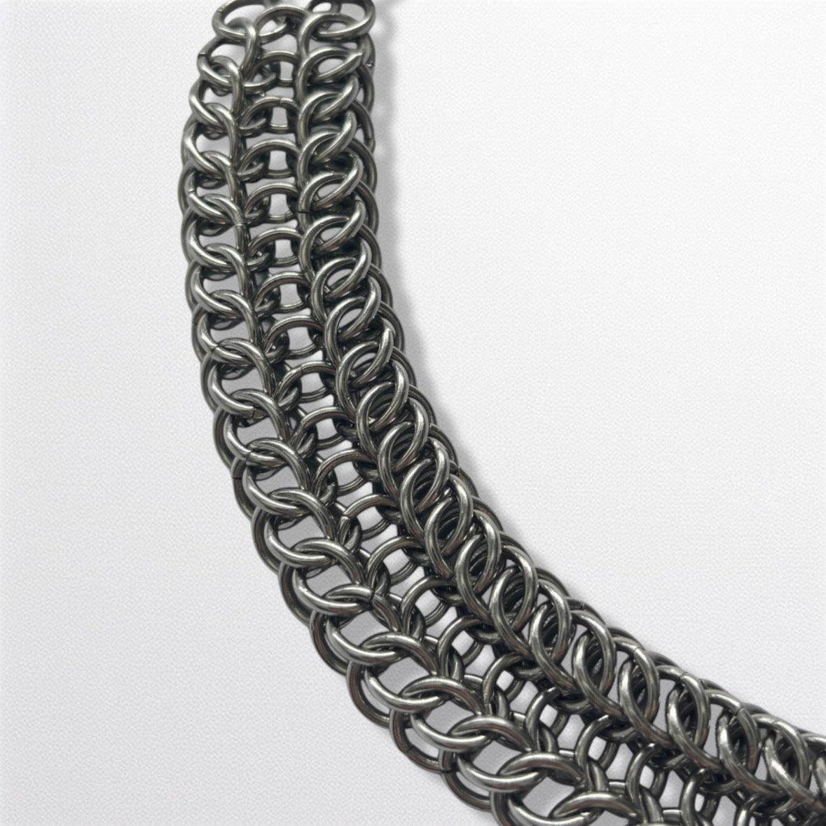 Alligator Back Ring Necklace