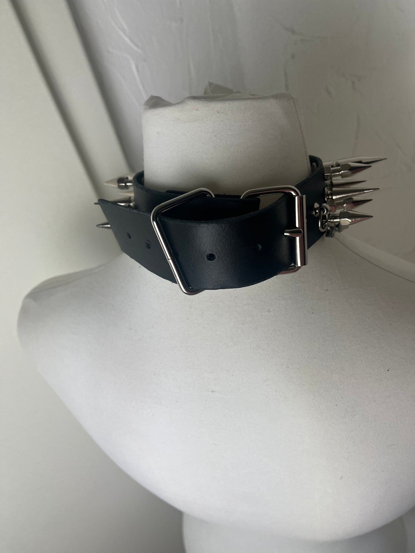 Devil Heart Choker